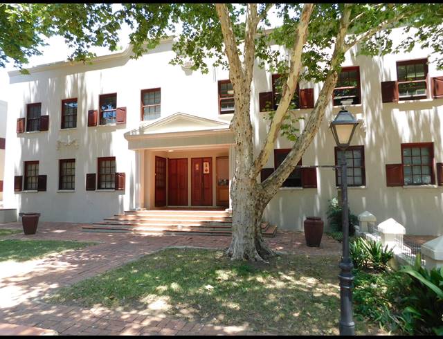 287M² OFFICE FOR SALE IN FERNDALE